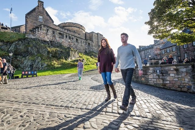 Explore Edinburgh Castle